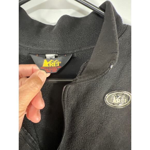 Vintage REI Men's Black 1/4 Zip Performance Pullover w/ Back Pocket Size: M - Picture 3 of 7